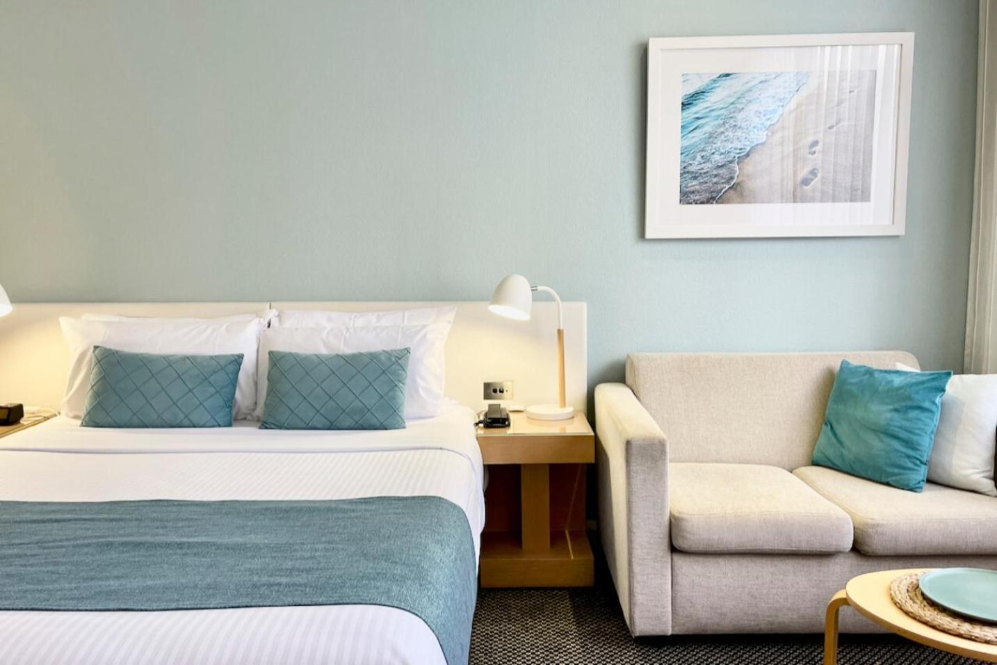 Coogee Sands Hotel & Apartments Room photo